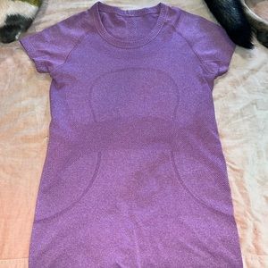 Lululemon swiftly top